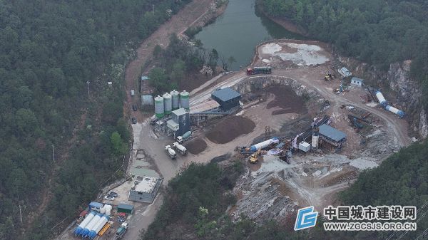 浙江东阳个别搅拌站排污严重未经许可混凝土流入市场(图4)