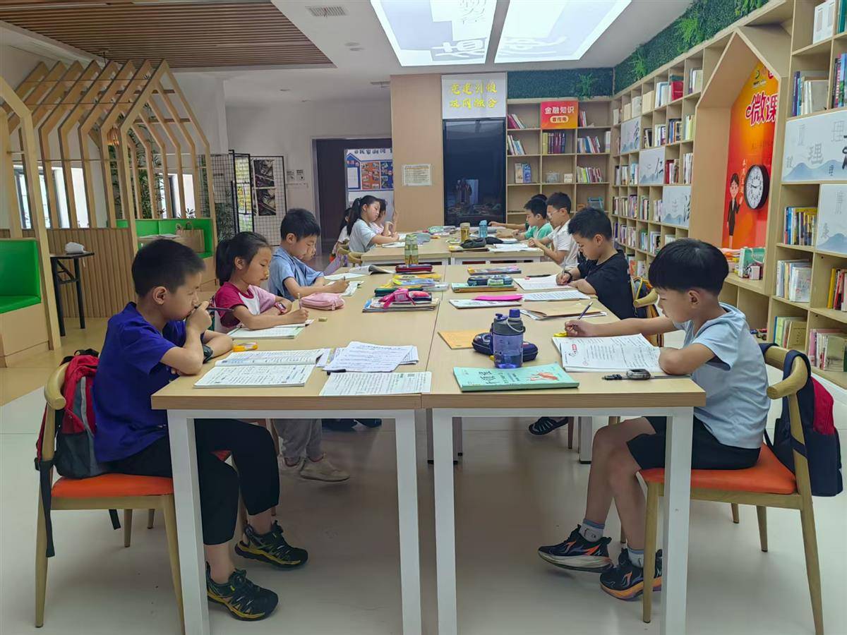 锲而不舍落实中央八项规定精神丨荆门以“摘牌”促减负避免村和社区“小马拉大车”(图2)